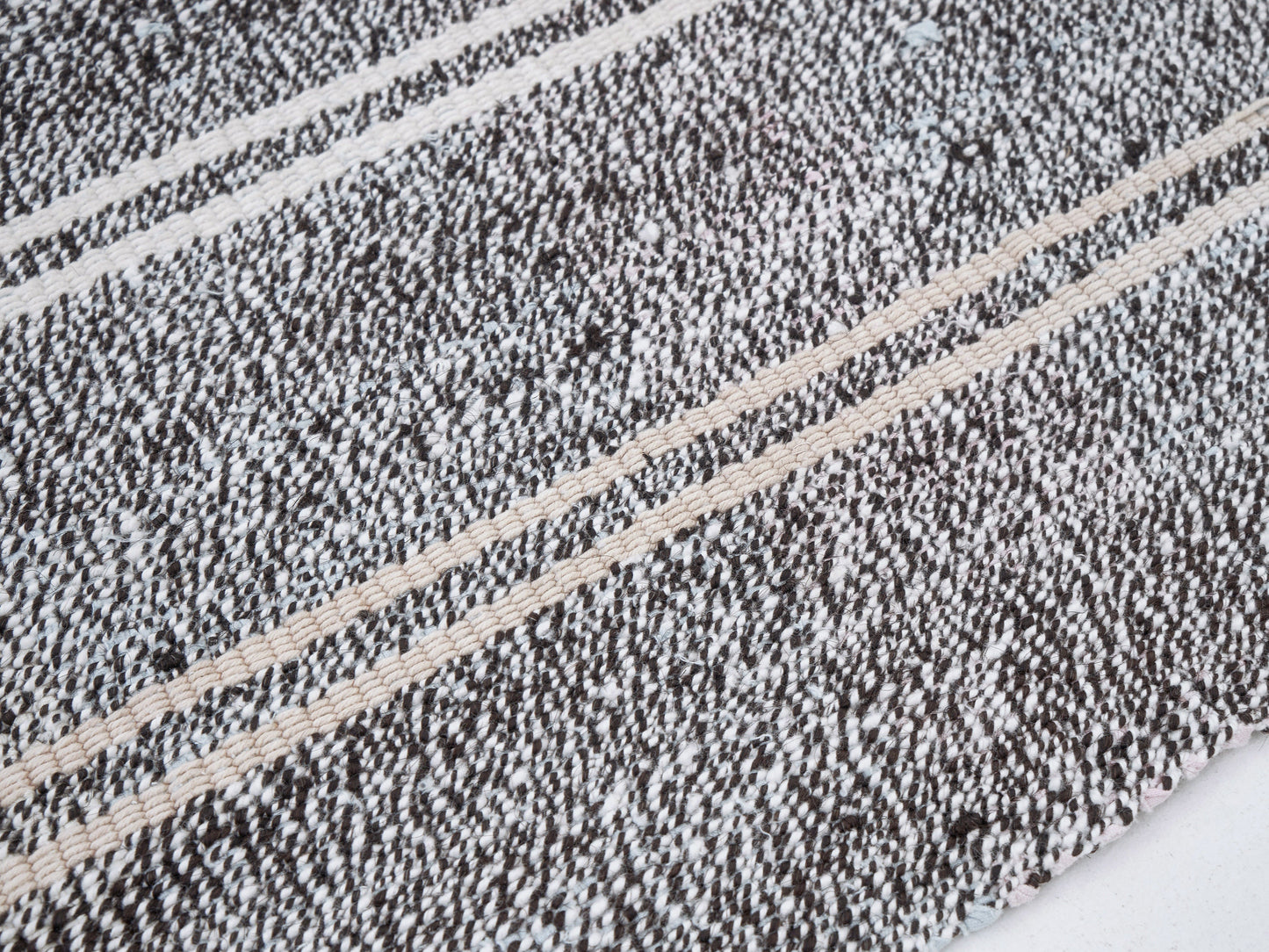 Area Vintage Kilim Rug, Turkish Unique Kilim Rug, Handmade Muted Kilim Rug, Neutral Floor Rug, Kilim Rug 5x9, Bedroom Rug, Gray Rug, 12209