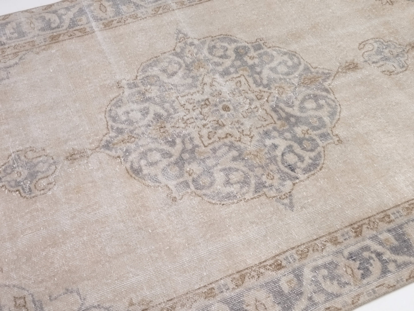 Vintage Rug, 5x8 Rug, Turkish rug 5x8, Eclectic rug, Bedroom rug, Boho rug, Area rug, Wool rug, One of a kind rug, Oushak Carpet Rug, 10286