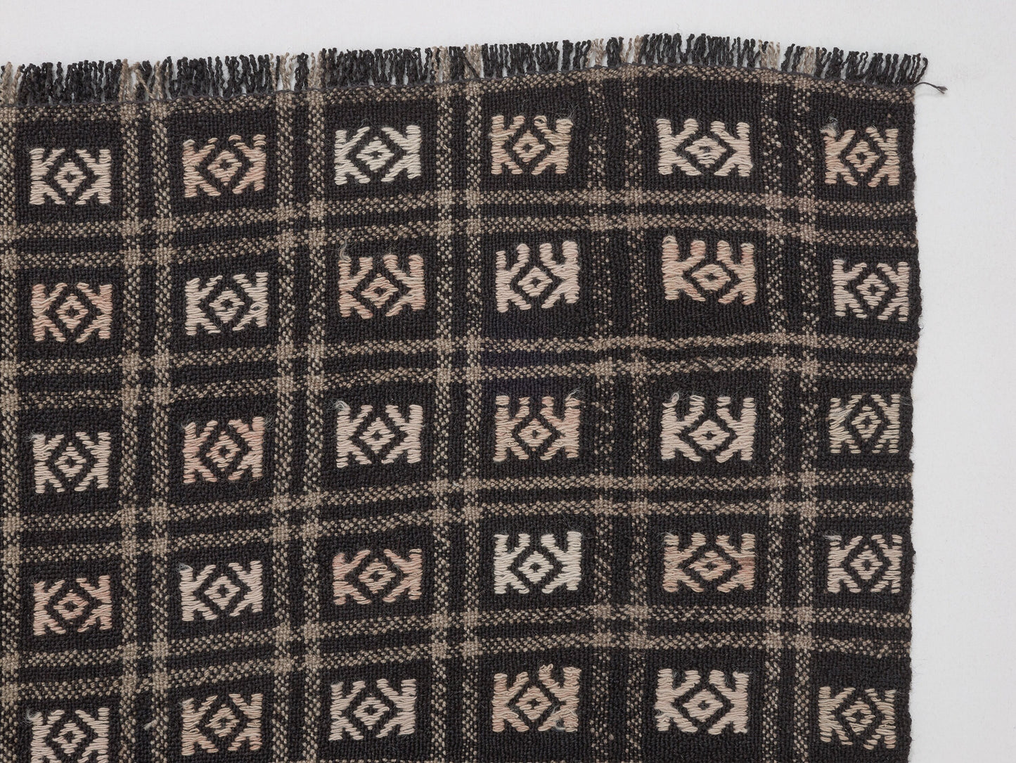 Rustic Kilim Rug, Turkish Kilim, Vintage Kilim, Area Primitive Kilim Rug, Handmade Faded Kilim Rug, Living Room Rug, Kilim Rug 5x7, 11194