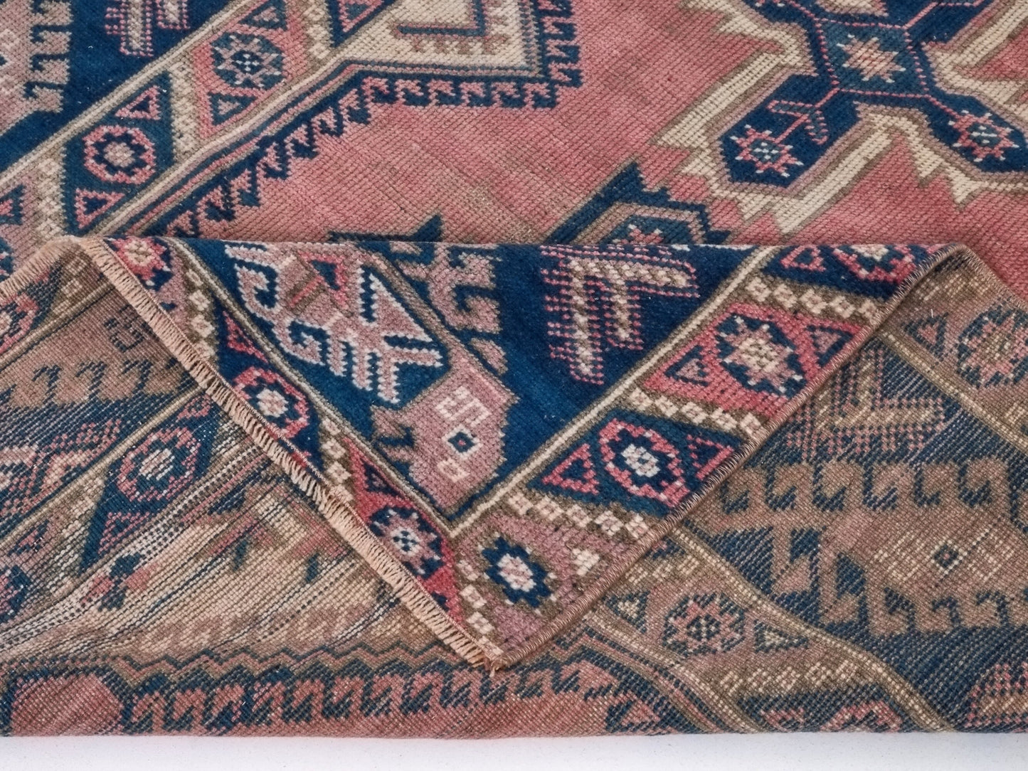 Geometric Turkish rug, Anatolia Rug, Oushak Rug, Vintage Rug, Unique rug, Wool rug, Handmade rug, Small rug 4x6, Entryway rug, 10034