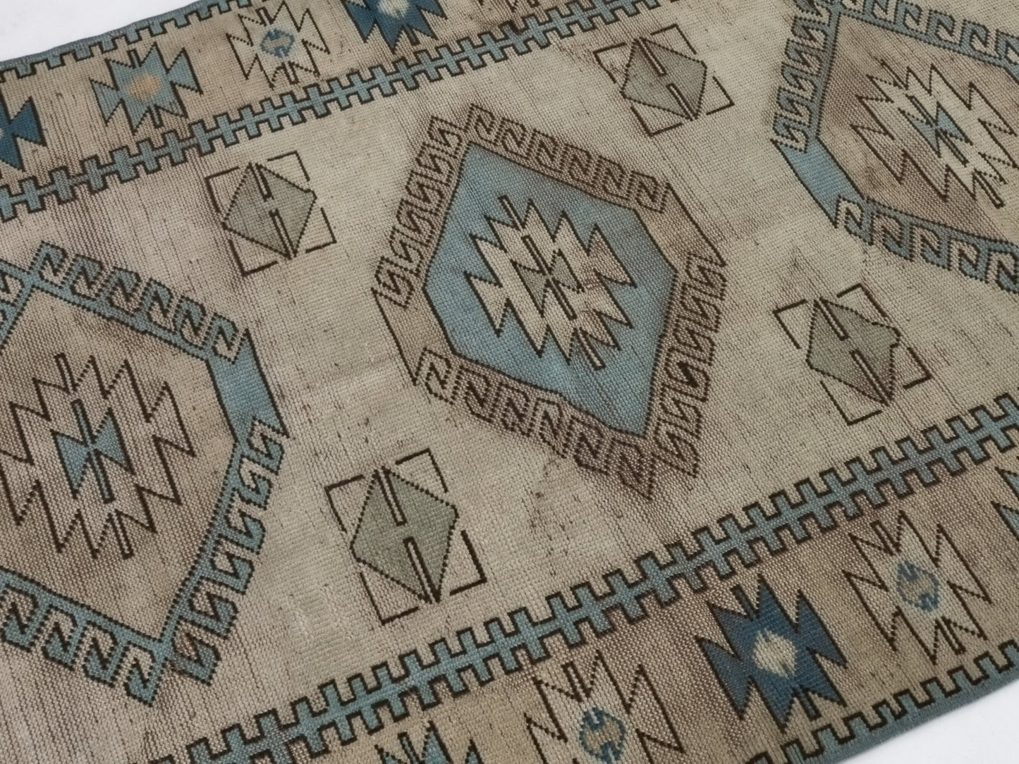 Turkish Oushak Rug, Vintage Turkish Rug, Small Area Rug, Handmade Carpet rug, Bedroom rug, Geometric Wool Rug Made in Turkey, 8928