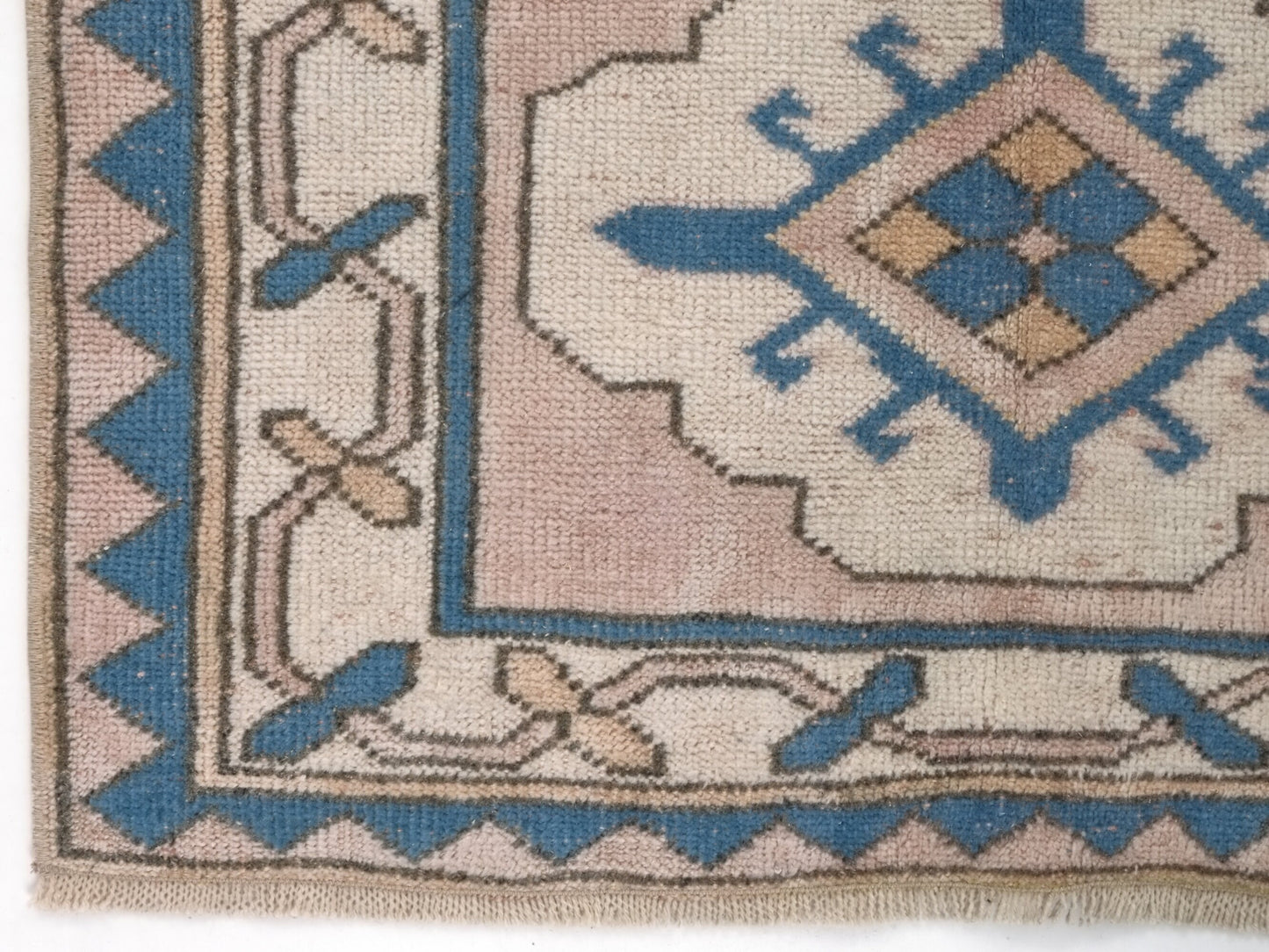 Turkish Rug, Vintage Rug, Small Rug, Mıuted rug, 3x4 Rug, Faded rug, Pink rug 3x4, Anatolia rug, Bedroom rug, Unique rug, Soft rug, 10049
