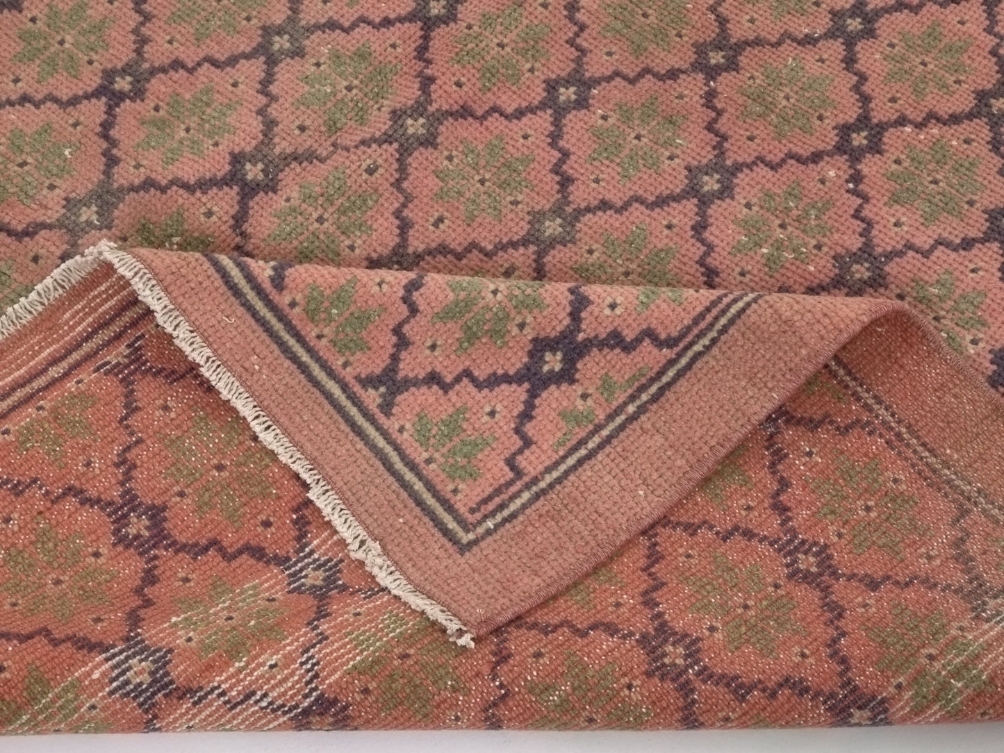 Faded Rug, Oushak rug, Anatolia rug, Oriental rug, Handmade rug, Soft rug, Rug 5x8, Vintage Turkish rug, Wool rug, Made in Turkey, 9016