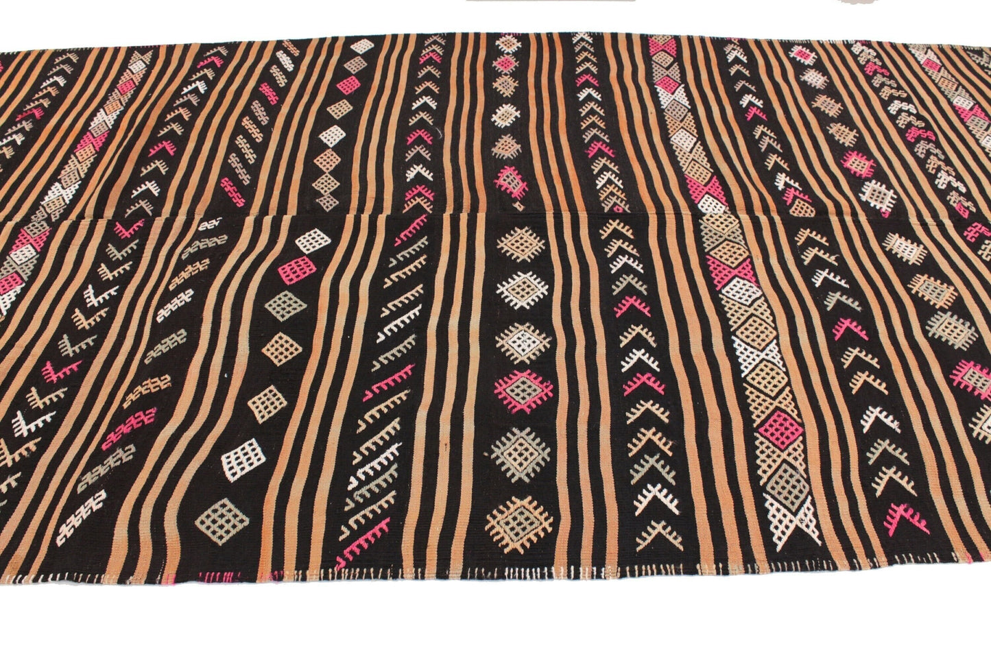 Vintage Kilim Rug, Handmade Antique Kilim Rug, Turkish Eclectic Kilim Rug 6x10, Bohemian Rug, Area Floor Kilim Rug, Living Room Rug, 6044
