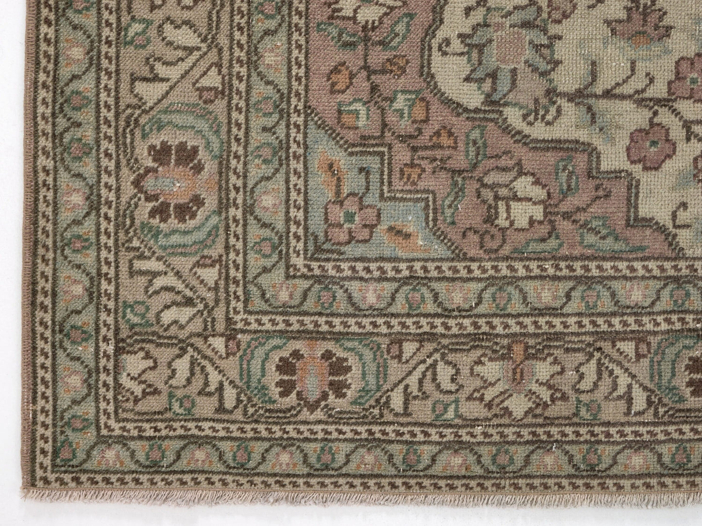 Faded Turkish Oushak Rug, Muted Rug, 4x6 Vintage Carpet rug,Handmade Anatolian rug, Anatolia rug, Wool rug, Bohemian decor, Office rug, 8671