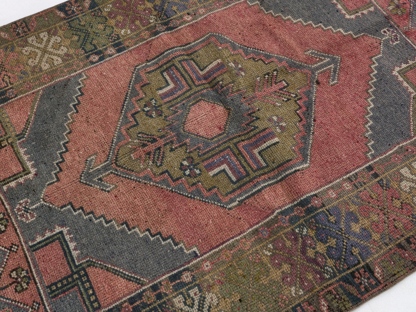 4x6 Vintage Area Rug, Traditional Turkish Rug, Handmade Oushak Rug, Tribal Anatolian Rug, Eclectic Wool Rug, Turkey Carpet Rug, 8663