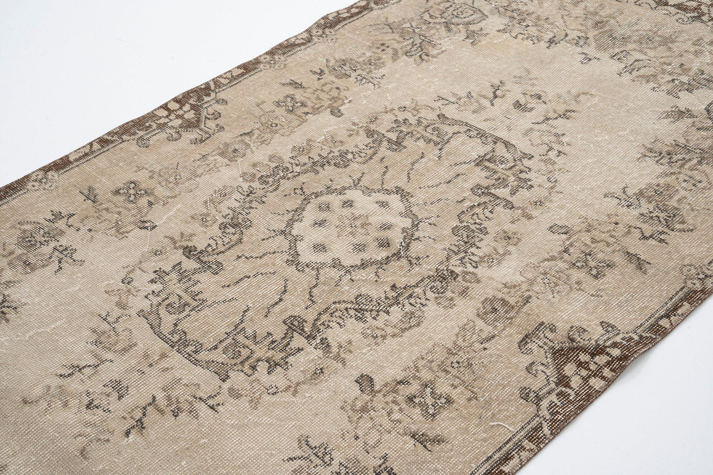 Decorative Turkish Rug, Handmade Area Small Rug, Vintage Rug, Oushak Carpet Rug, One of a kind rug, Farmhouse decor, Kid room rug, 9668