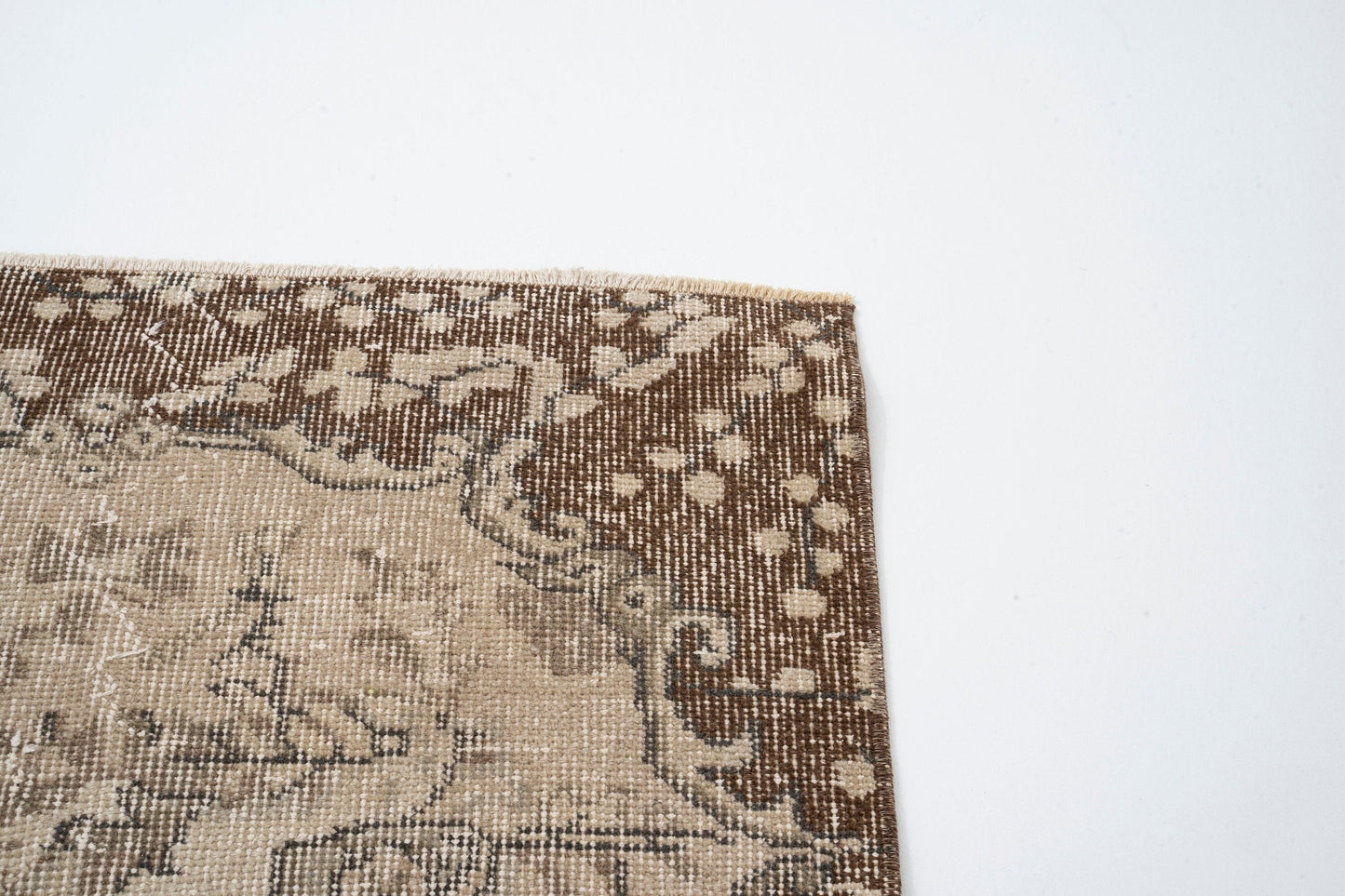Decorative Turkish Rug, Handmade Area Small Rug, Vintage Rug, Oushak Carpet Rug, One of a kind rug, Farmhouse decor, Kid room rug, 9668