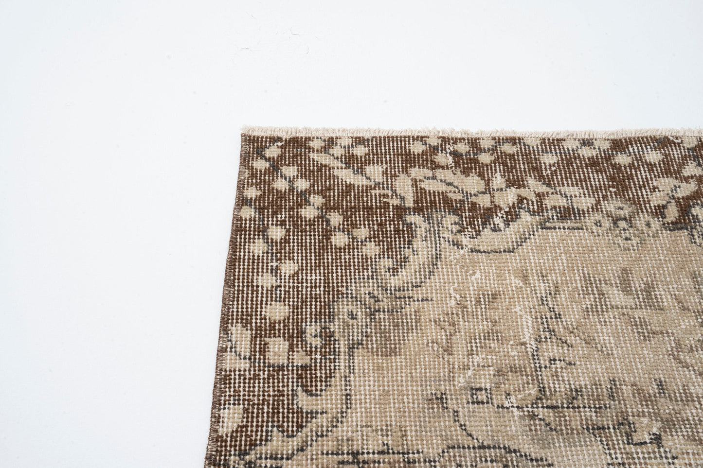 Decorative Turkish Rug, Handmade Area Small Rug, Vintage Rug, Oushak Carpet Rug, One of a kind rug, Farmhouse decor, Kid room rug, 9668