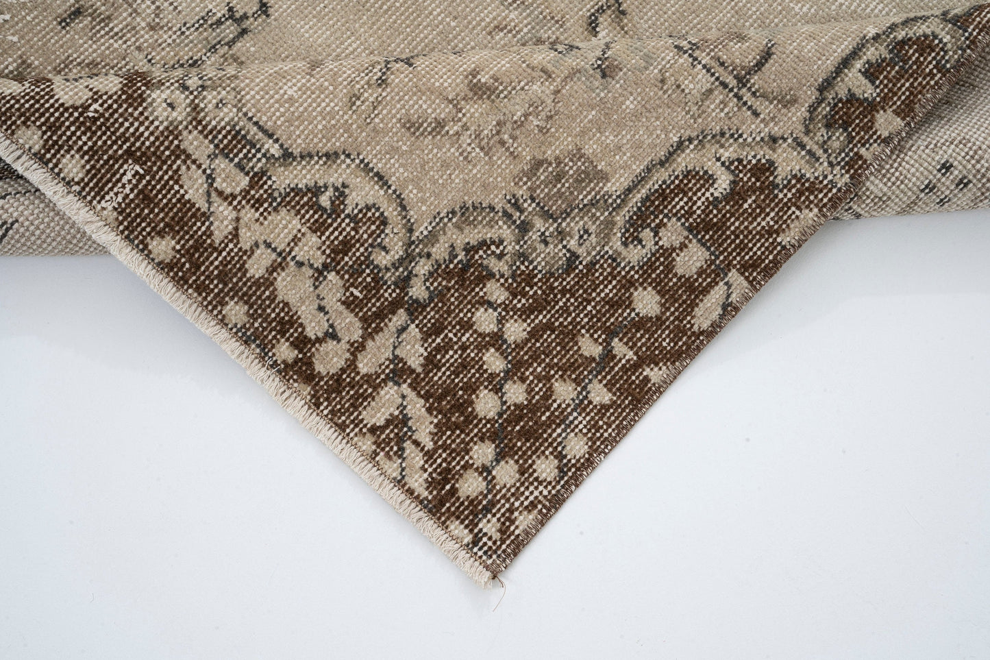 Decorative Turkish Rug, Handmade Area Small Rug, Vintage Rug, Oushak Carpet Rug, One of a kind rug, Farmhouse decor, Kid room rug, 9668