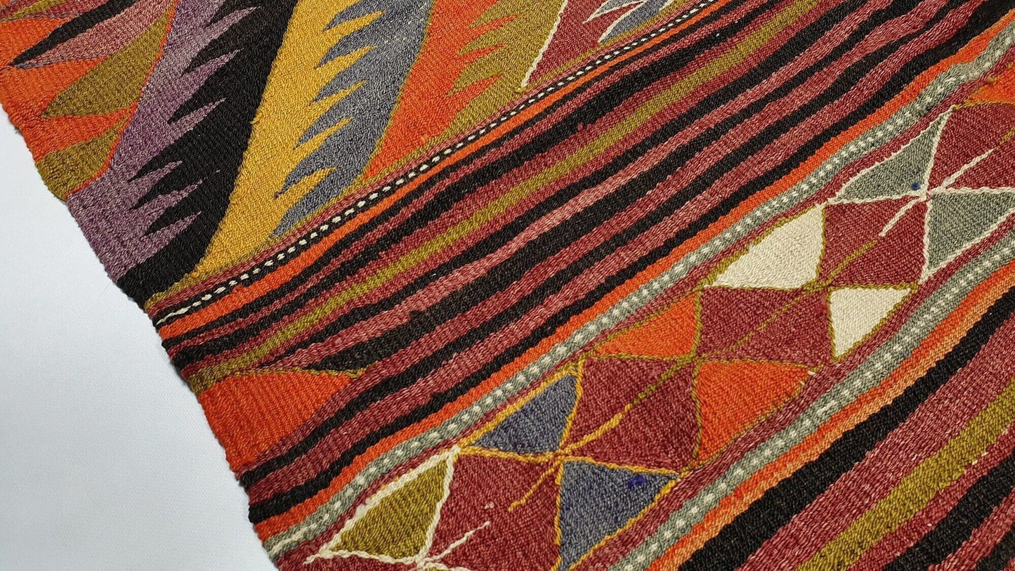 Unique Turkish Kilim rug, Vintage Kilim Area rug, Home decor, Floor rug, Flat weave rug, Entryway rug, One of a kind rug, Geometric rug,2935