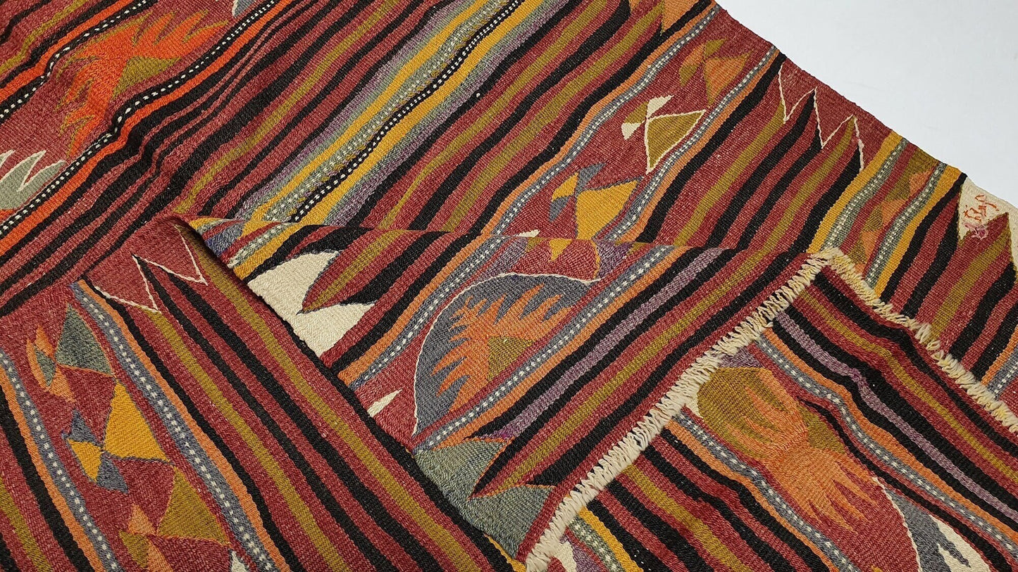 Unique Turkish Kilim rug, Vintage Kilim Area rug, Home decor, Floor rug, Flat weave rug, Entryway rug, One of a kind rug, Geometric rug,2935