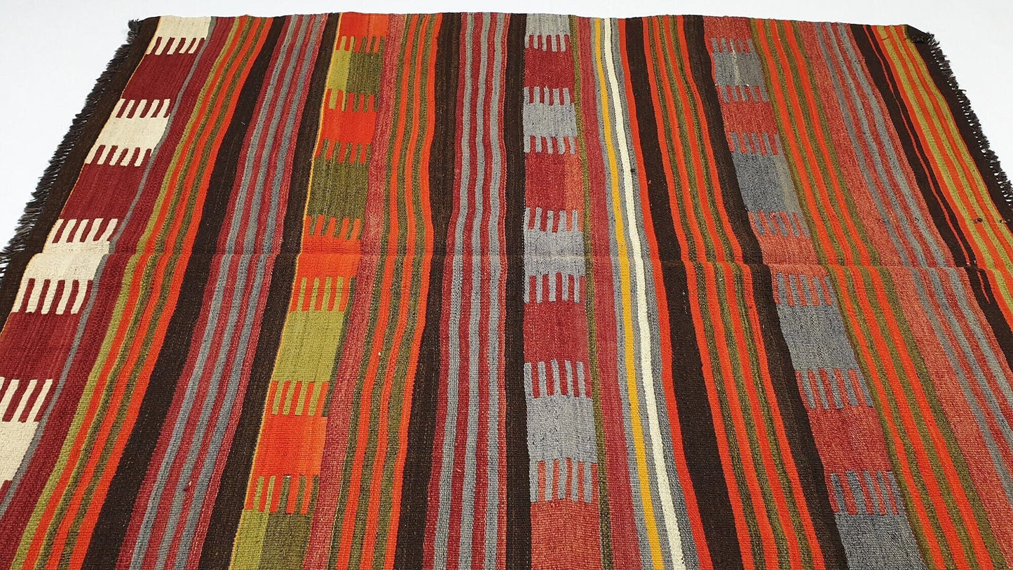Striped Kilim rug,Colorful Kilim rug ,Turkish Kilim, Chic Kilim rug,Vintage Kilim,Oriental rug,One of a kind rug, 2204