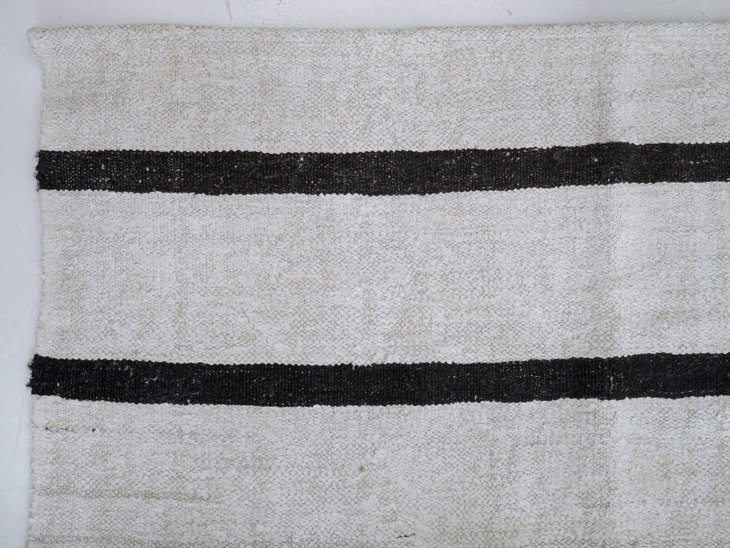 Turkish Vintage Kilim Rug, Handmade Black Striped Kilim Rug, Area Kilim Rug, Oversize Rug, Large Rug, White Hemp Rug, Kilim Rug 9x11, 12274