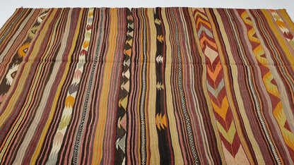Kilim rug Anatolian ,Muted Vintage Kilim rug, Turkish Kilim rug Rustic, 5x8 Kilim rug ,Turkish Vintage Rug,Handmade rug, Primitive rug, 2929