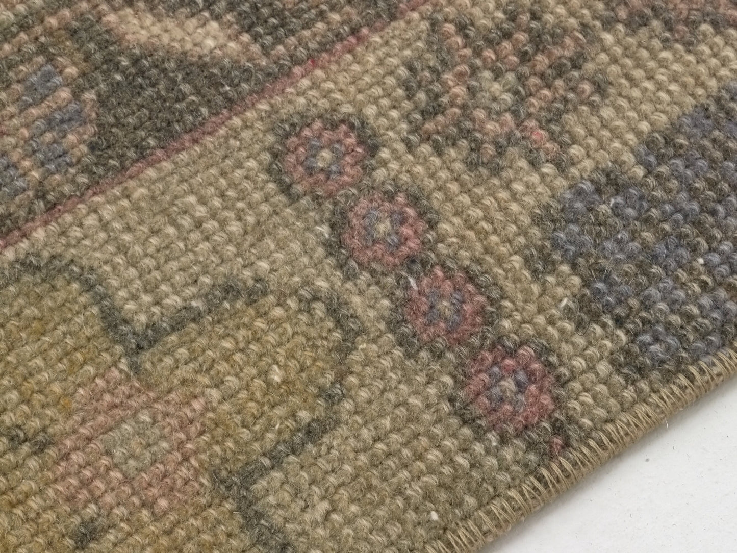 Vintage rug 4x8, Area rug 4x8, Entryway Turkish rug, Oushak Rug, One of a kind rug, Anatolian rug, Handmade rug, Oushak Carpet Rug 4x8, 8716