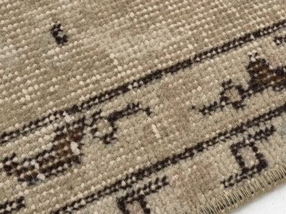 Turkish Neutral Rug, Vintage Rug, Area Rug, Beige Rug 6x9, Faded Rug, Muted Handmade Oushak Rug, Bedroom rug, Entryway rug, 8973