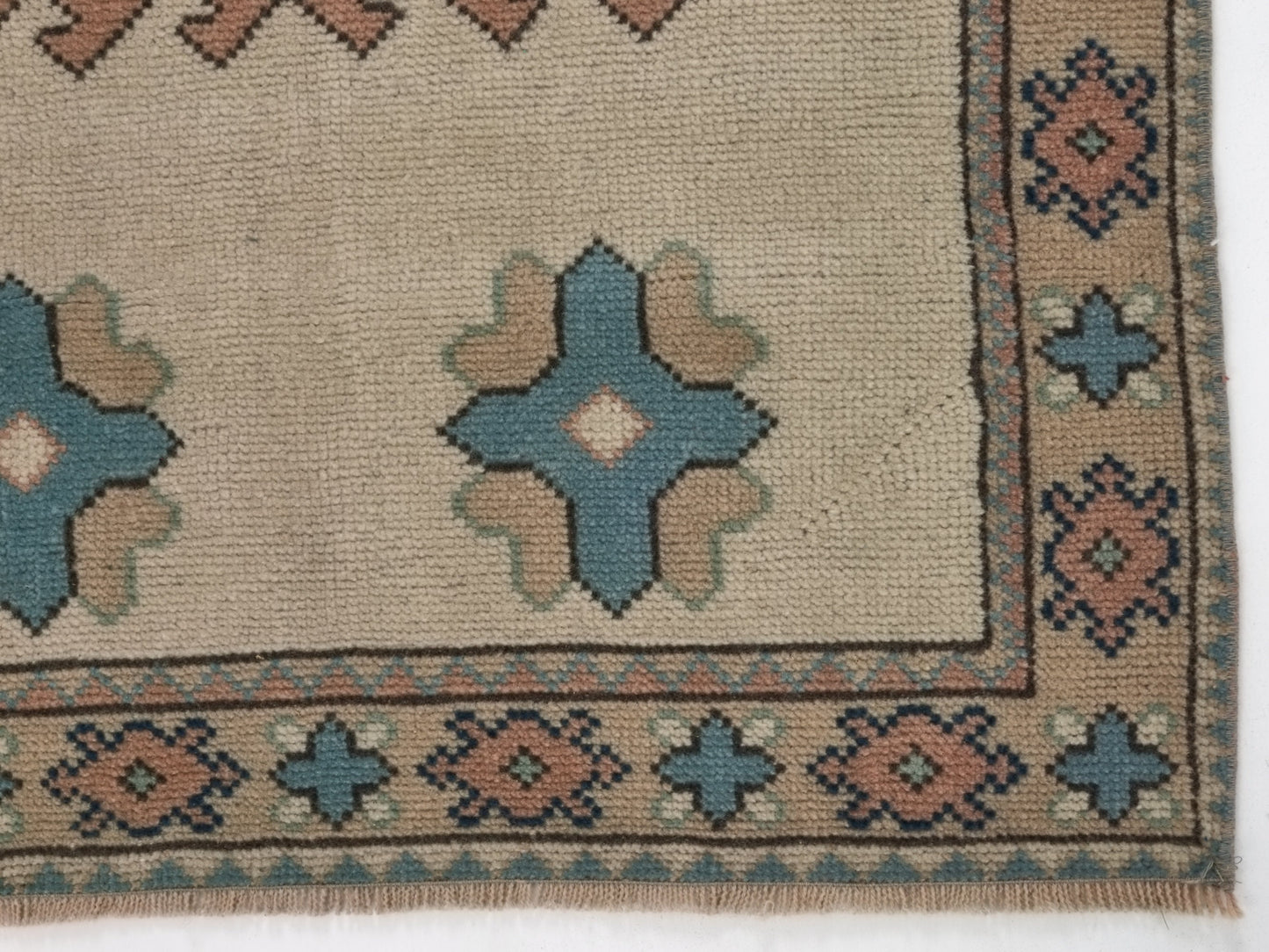 Muted Turkish Oushak Rug, Small Vintage Rug 3x5, Handmade Rug, One of a kind rug, Coastal decor, Turkish Rug, Bedroom rug, Anatolia rug,8804