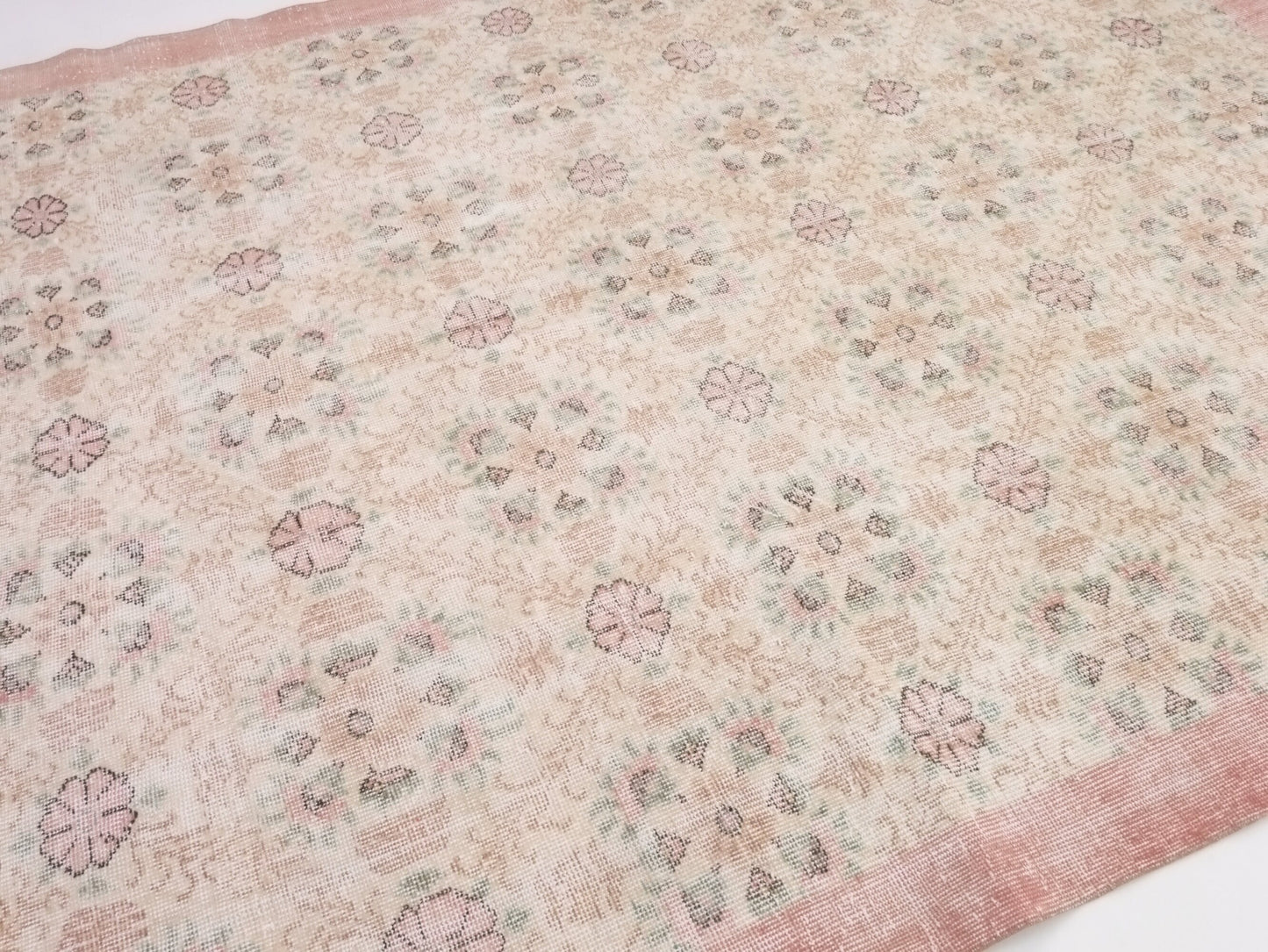 Neutral Pastel Vintage rug, 7x10 Turkish rug, Faded Oushak Rug,Carpet rug, Muted rug, Bohemian decor, Turkish rug, Unique,rug, 10320