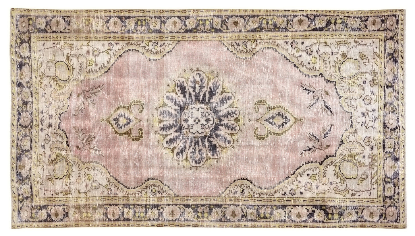 Pink Turkish rug, Oushak rug, Medallion Area Rug, Carpet rug, Vintage Rug 5x8, Eclectic Decor, Antique rug, Natural rug, Handmade rug,10216