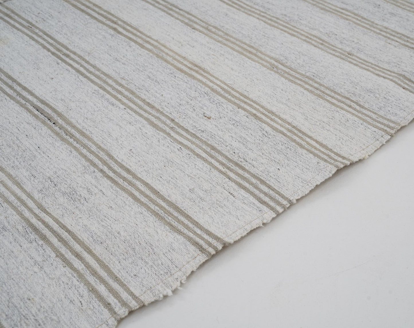 Turkish Striped Kilim Rug, Vintage Handmade Kilim Rug, Area Unique Kilim Rug, Neutral Muted Rug, Kilim Rug 6x9, Contemporary Decor, 12959